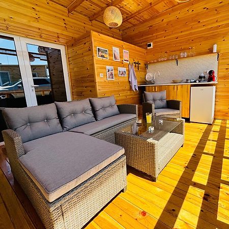 צ'רנומורץ Cozyhut Бунгало Под Наем מראה חיצוני תמונה
