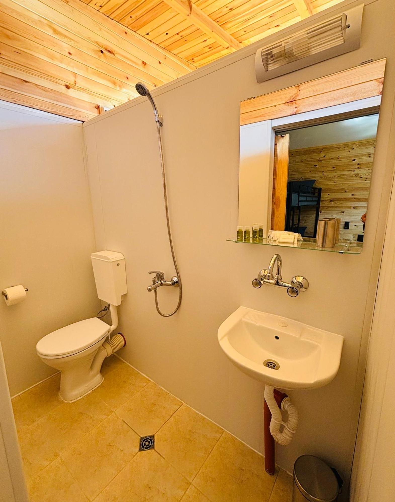צ'רנומורץ Cozyhut Бунгало Под Наем מראה חיצוני תמונה